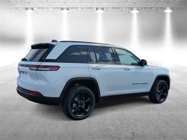 Thumbnail: 2025 Jeep Grand Cherokee - 8