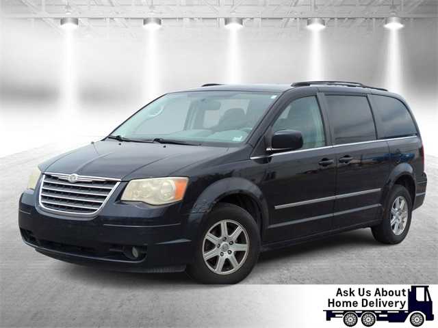 2010 Chrysler Town & Country Touring -
                  Garden City, MI
