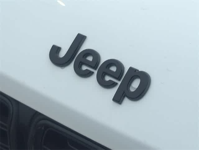 Thumbnail: 2025 Jeep Grand Cherokee L - 12