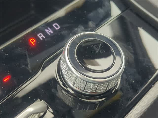 Thumbnail: 2025 Jeep Grand Cherokee - 33