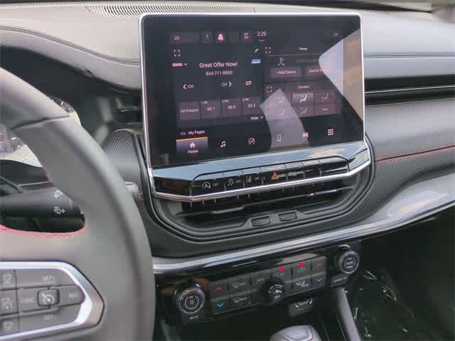 Thumbnail: 2024 Jeep Compass - 27