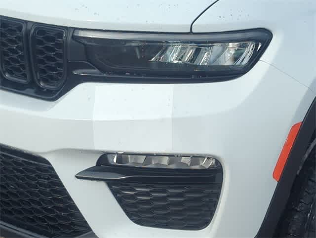 Thumbnail: 2025 Jeep Grand Cherokee - 11