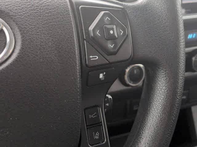 Thumbnail: 2021 Toyota Tacoma - 24