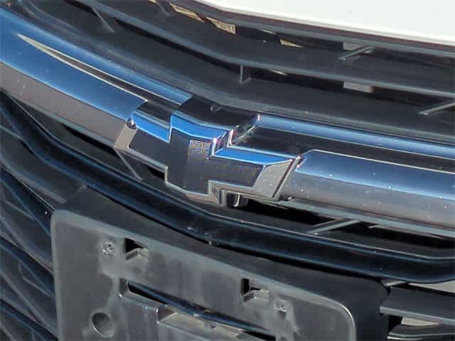 Thumbnail: 2023 Chevrolet Malibu - 12