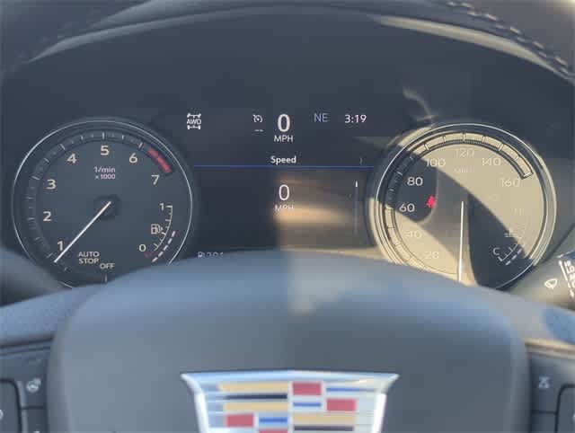 Thumbnail: 2023 Cadillac XT4 - 34