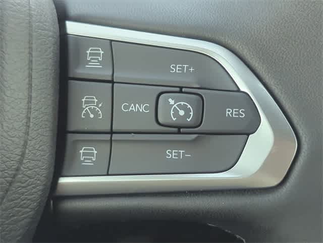 Thumbnail: 2026 Jeep Compass - 24