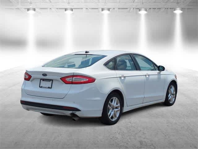 Thumbnail: 2014 Ford Fusion - 8