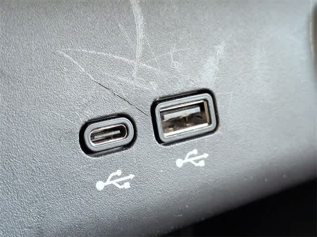 Thumbnail: 2025 Buick Encore GX - 29