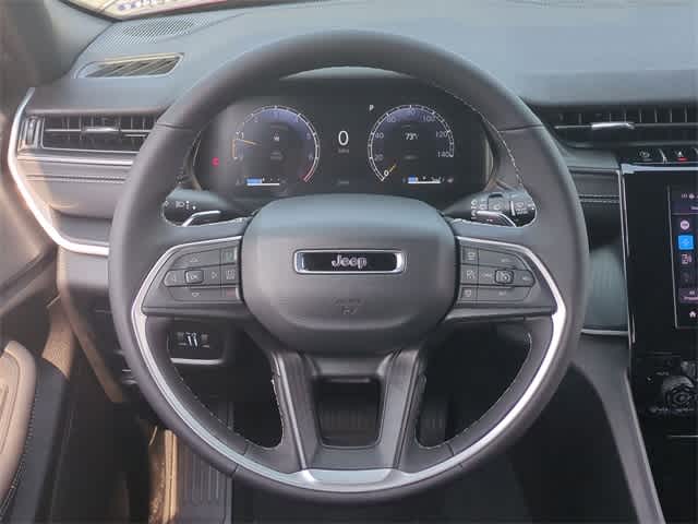 2025 Jeep Grand Cherokee Altitude 24