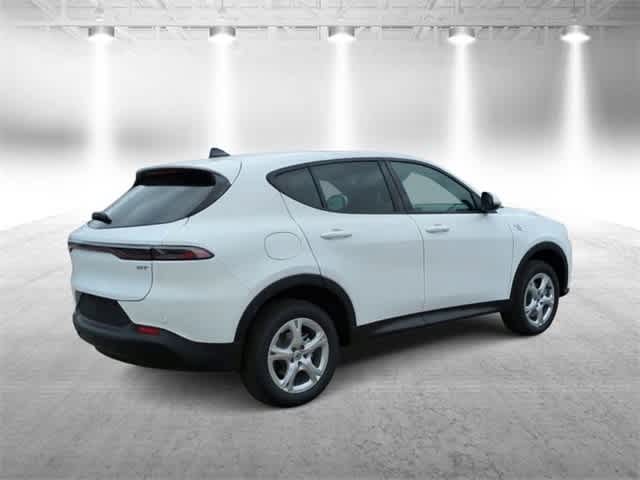Thumbnail: 2024 Dodge Hornet - 8