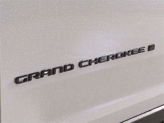 Thumbnail: 2025 Jeep Grand Cherokee - 13