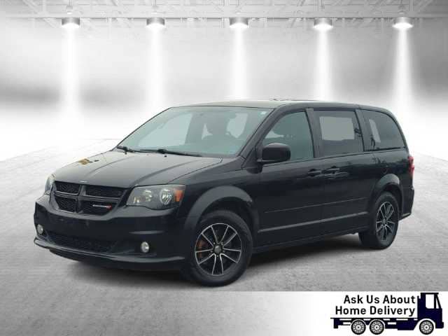 Used 2017 Dodge Grand Caravan GT with VIN 2C4RDGEG5HR632682 for sale in Garden City, MI