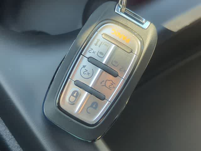 Thumbnail: 2026 Chrysler Voyager - 35