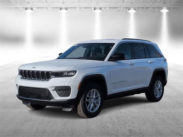 Thumbnail: 2025 Jeep Grand Cherokee - 4