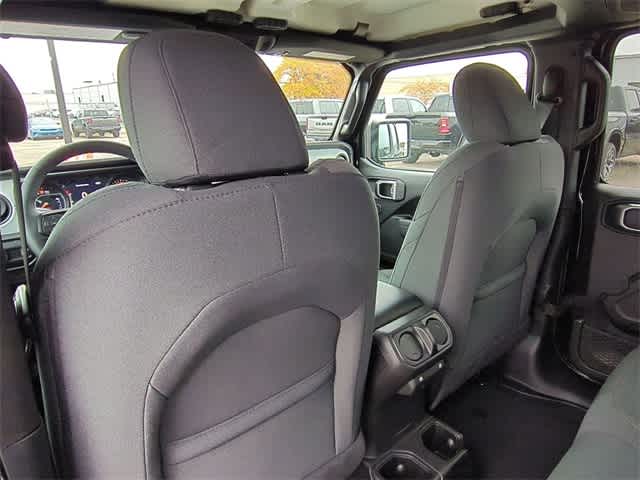 Thumbnail: 2026 Jeep Gladiator - 19