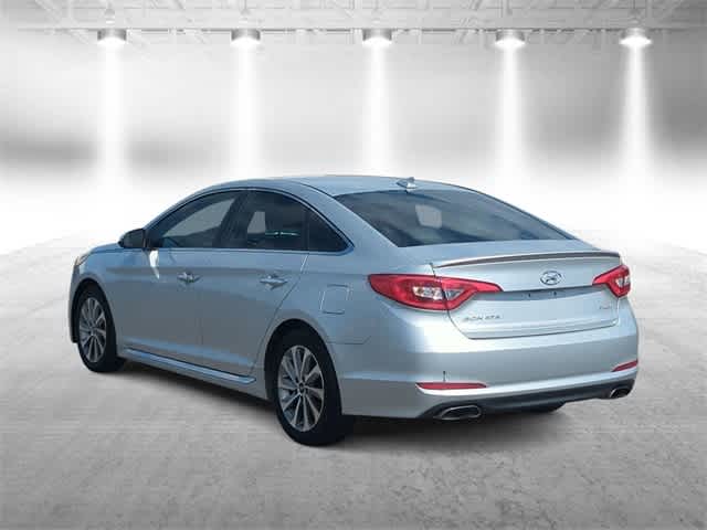 Thumbnail: 2016 Hyundai Sonata - 6