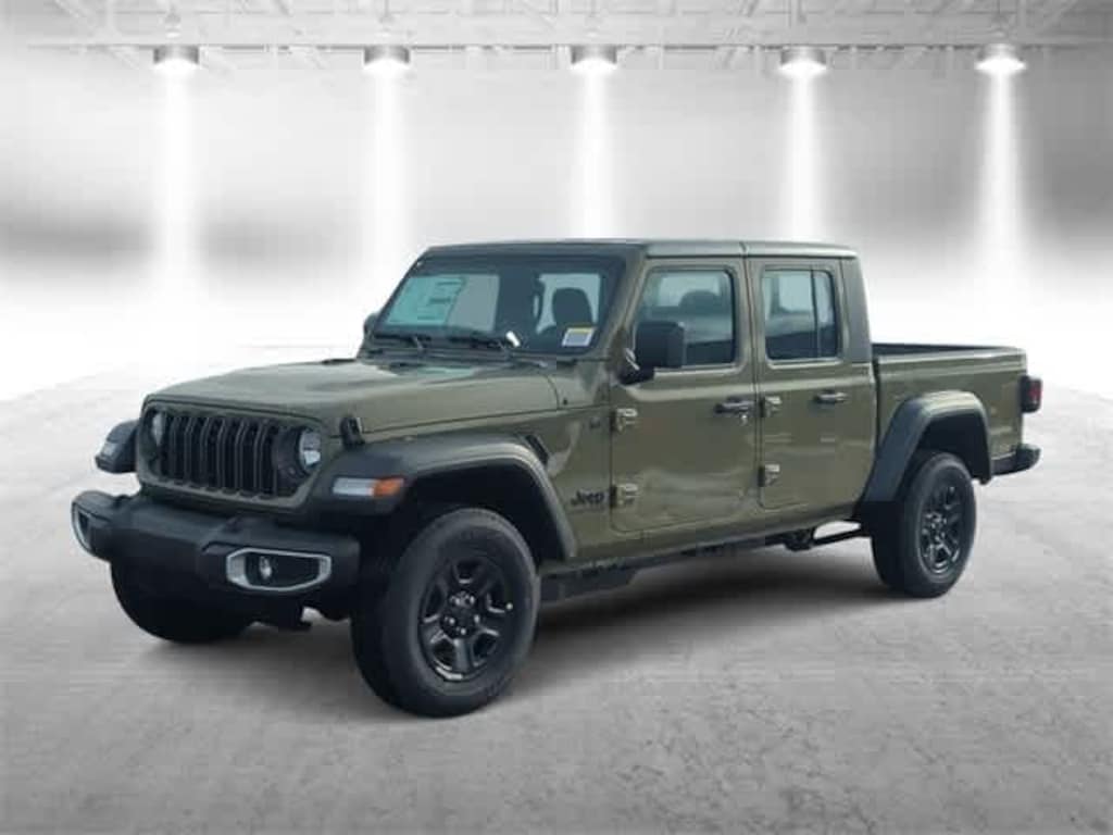 New 2026 Jeep Gladiator Sport Pickup