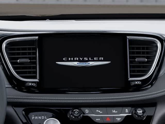 Thumbnail: 2026 Chrysler Pacifica - 18