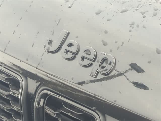 Thumbnail: 2025 Jeep Grand Cherokee - 12