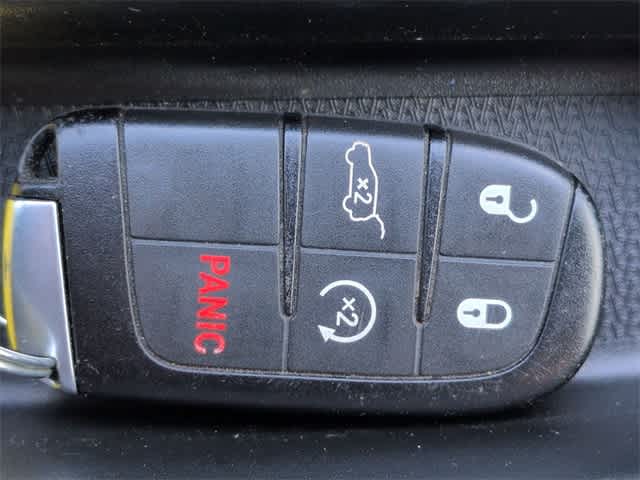 Thumbnail: 2017 Dodge Durango - 37