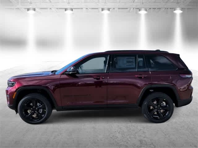 Thumbnail: 2025 Jeep Grand Cherokee - 5