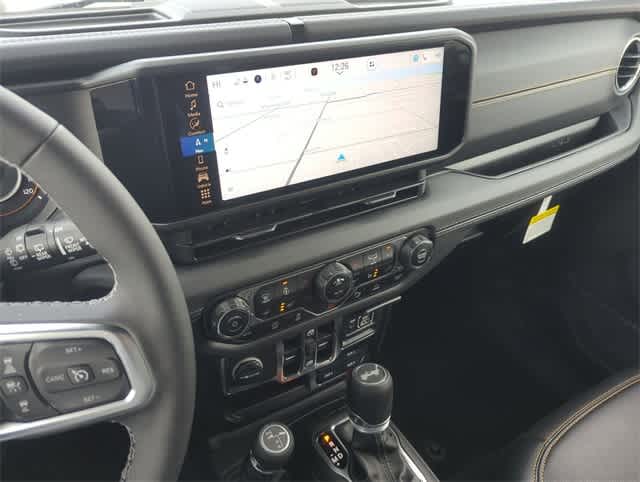 Thumbnail: 2025 Jeep Wrangler - 27