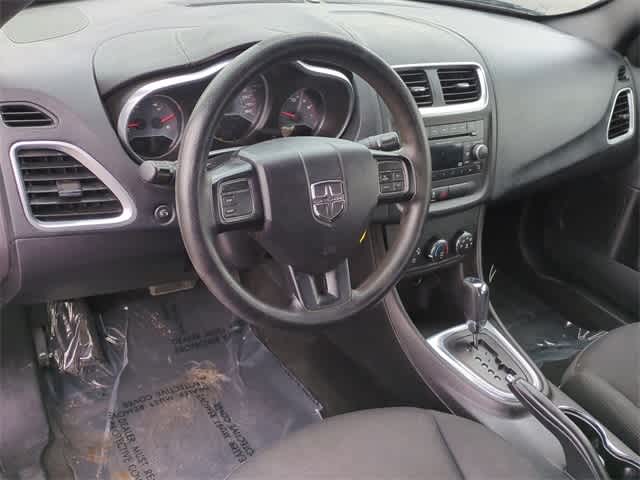 Thumbnail: 2014 Dodge Avenger - 10