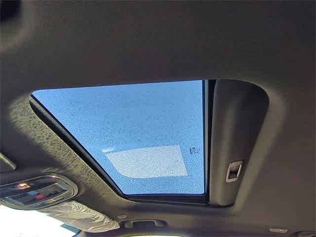 Thumbnail: 2025 Jeep Grand Cherokee - 19