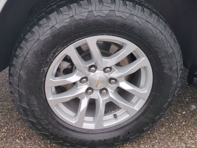 Thumbnail: 2023 Chevrolet Tahoe - 13