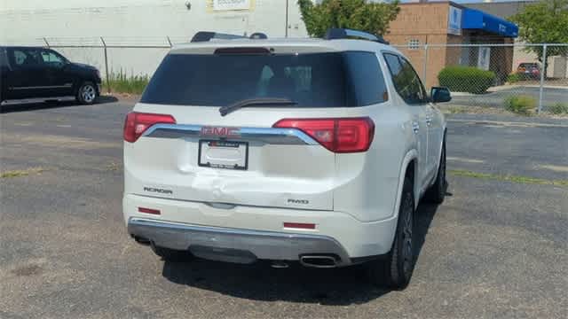 Thumbnail: 2017 GMC Acadia - 3