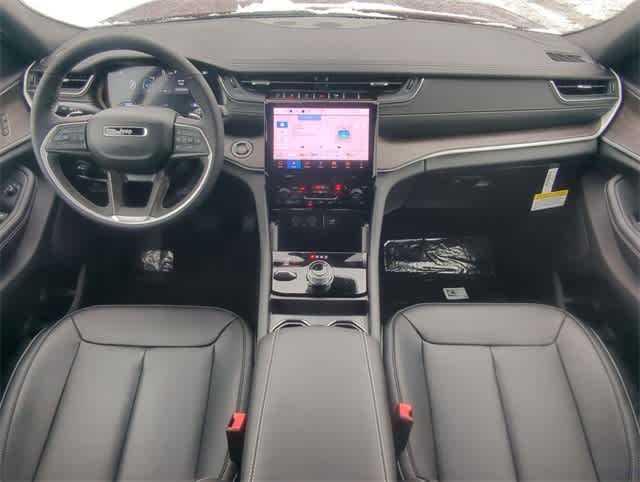 Thumbnail: 2025 Jeep Grand Cherokee - 15