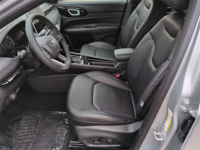 Thumbnail: 2026 Jeep Compass - 17