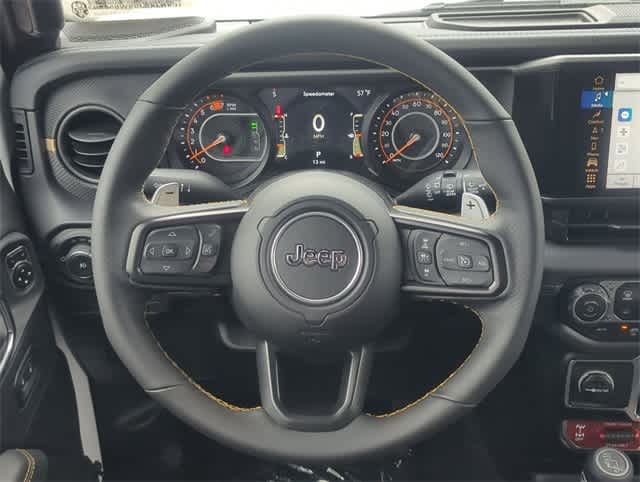 Thumbnail: 2025 Jeep Wrangler - 22