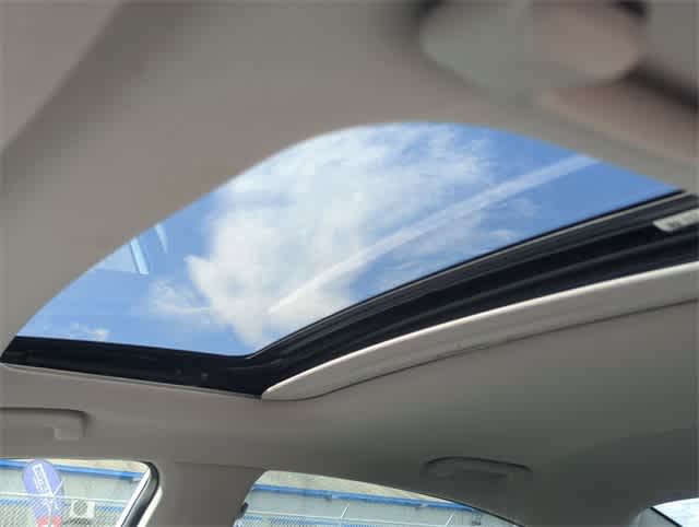 Thumbnail: 2016 Hyundai Sonata - 19