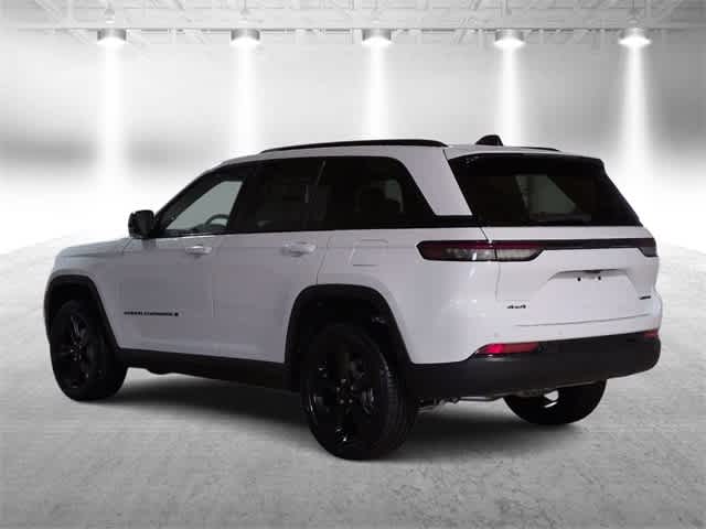 Thumbnail: 2025 Jeep Grand Cherokee - 6