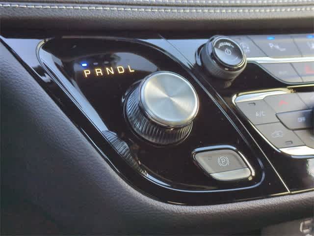 Thumbnail: 2026 Chrysler Pacifica - 32