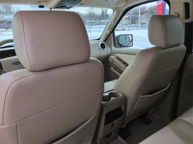 Thumbnail: 2007 Ford Explorer - 18