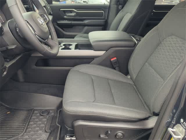 Thumbnail: 2026 RAM 1500 - 16