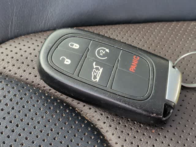 Thumbnail: 2014 Jeep Cherokee - 36
