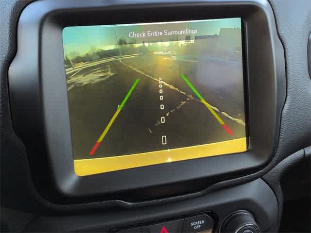 Thumbnail: 2023 Jeep Renegade - 30