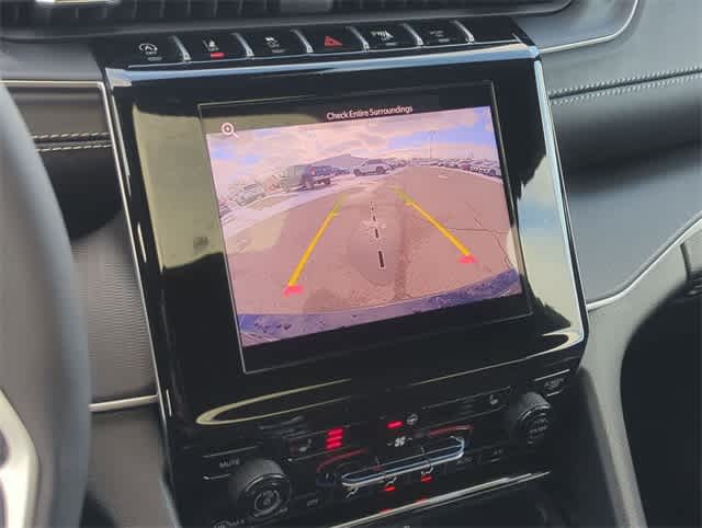 Thumbnail: 2025 Jeep Grand Cherokee L - 30