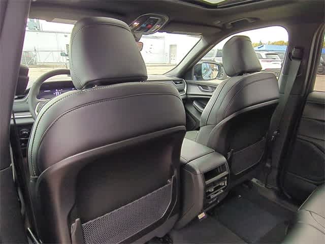 Thumbnail: 2025 Jeep Grand Cherokee - 18