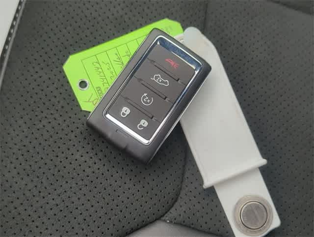 Thumbnail: 2025 Jeep Grand Cherokee - 36