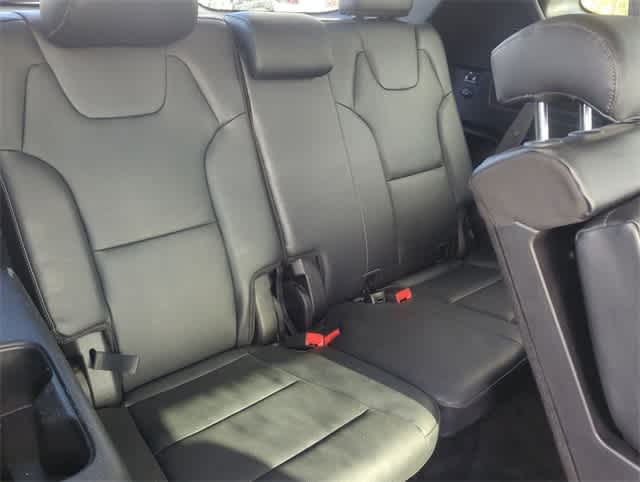 Thumbnail: 2020 Kia Telluride - 23