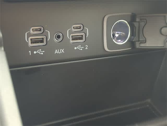 Thumbnail: 2025 Jeep Grand Cherokee - 33