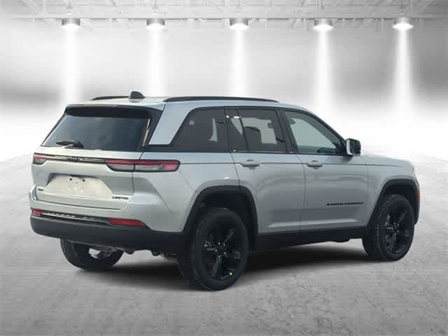 Thumbnail: 2025 Jeep Grand Cherokee - 8