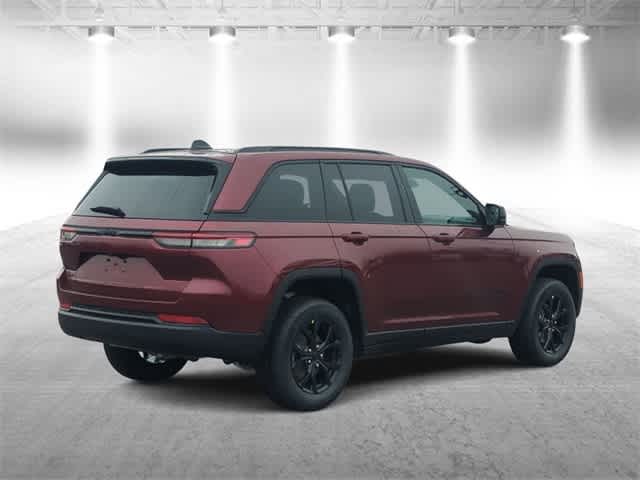 Thumbnail: 2025 Jeep Grand Cherokee - 8