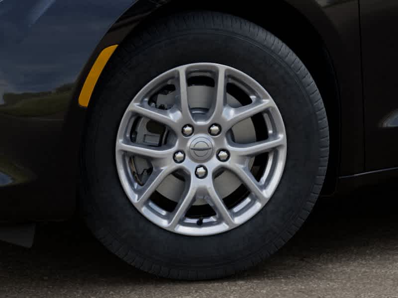 Thumbnail: 2026 Chrysler Voyager - 8