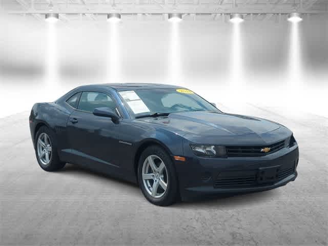 Used 2014 Chevrolet Camaro 1LS with VIN 2G1FE1E35E9185110 for sale in Garden City, MI