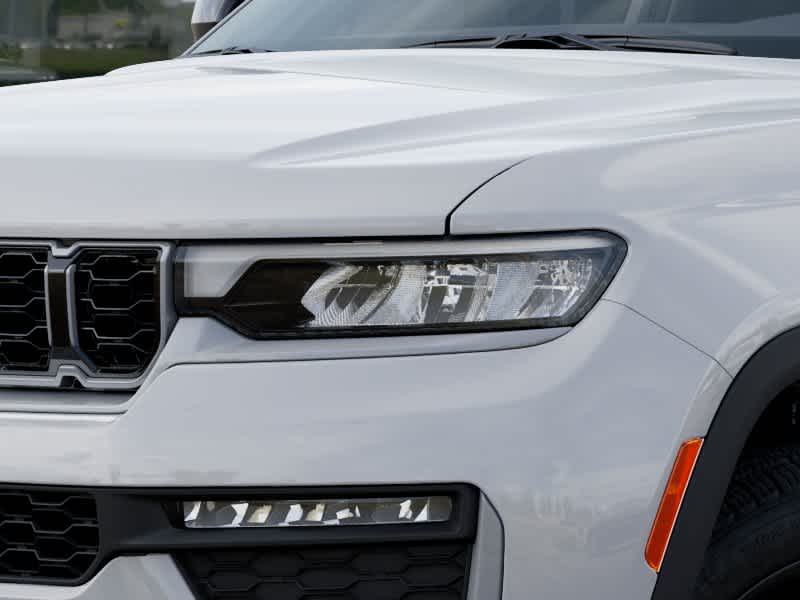Thumbnail: 2026 Jeep Grand Cherokee L - 10